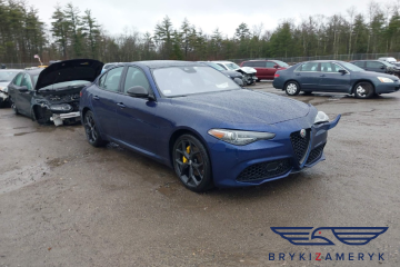 Alfa Romeo Giulia Ti Sport AWD