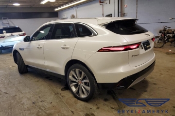 F-Pace S p250